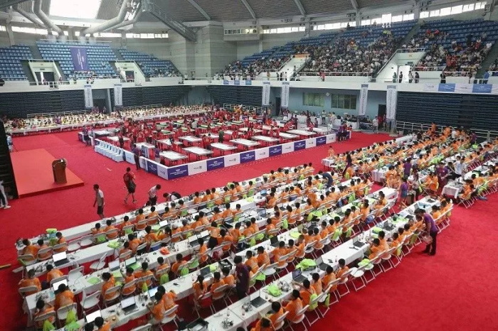 【W(wǎng)RO達(dá)內(nèi)賽】全國機(jī)器人小達(dá)人齊聚清華，規(guī)模創(chuàng)童程童美歷史之最！