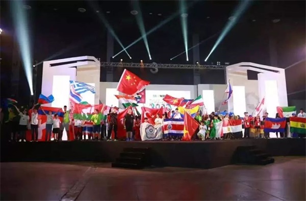 2018WRO國際總決賽圓滿收官：童程童美學(xué)員載譽而歸 逐夢前行 