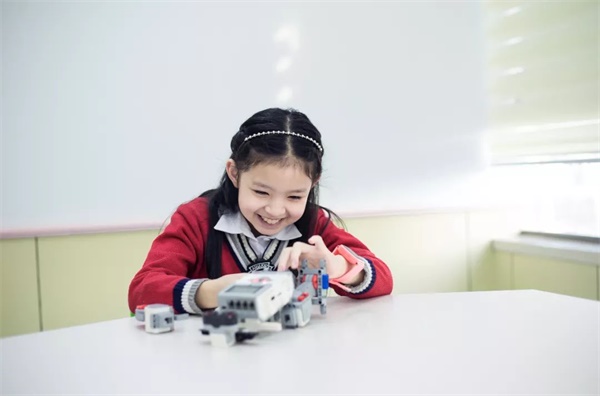 暑假怎么安排？Cool Kids都報名了公益編程課！ 