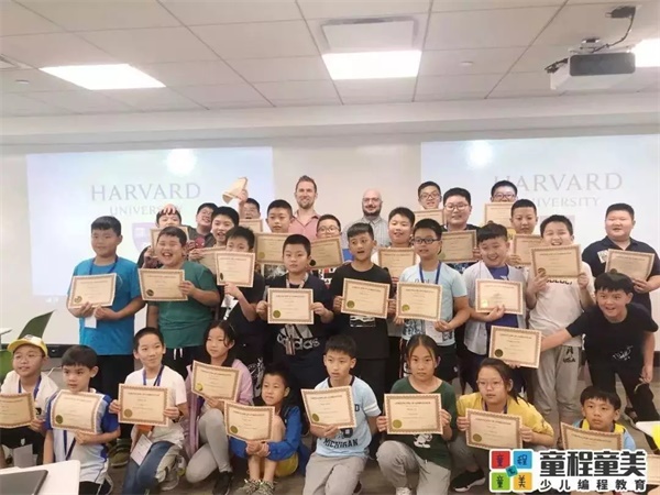 2019童程童美國際編程研學營圓滿收官，500名學員點亮名校夢！