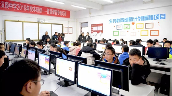 公益助學(xué)，點亮夢想！童程童美用實際行動推動中國少兒編程教育發(fā)展 